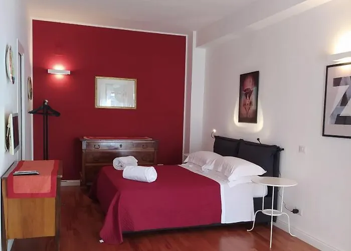 Penta Luxury Guest house