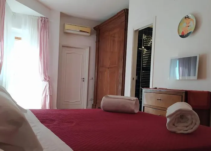 Penta Luxury Guest house